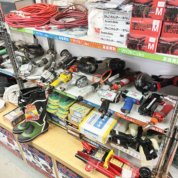 エア工具やエアホースなども買取・販売しています。