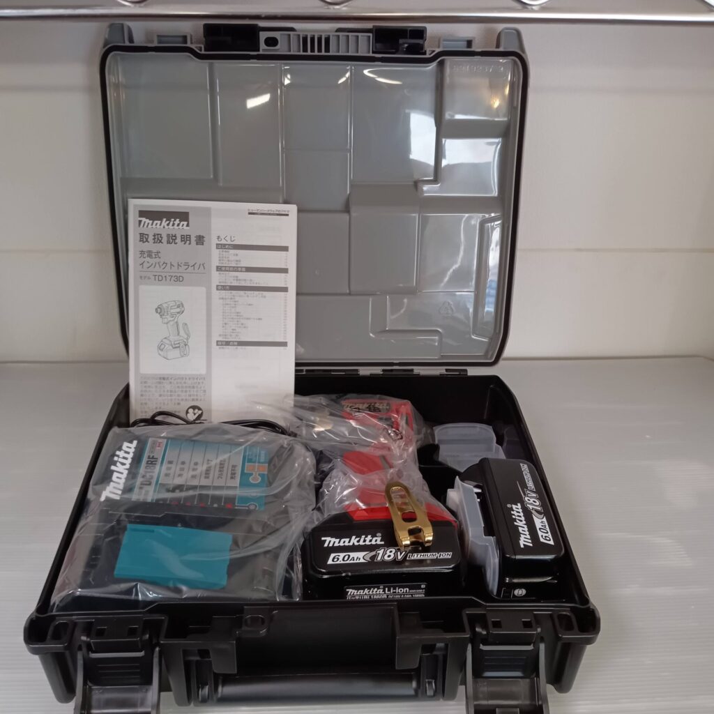 マキタ 充電式インパクトドライバ TD173DRGX 20周年記念モデル（未使用品）をお売りいただきました。